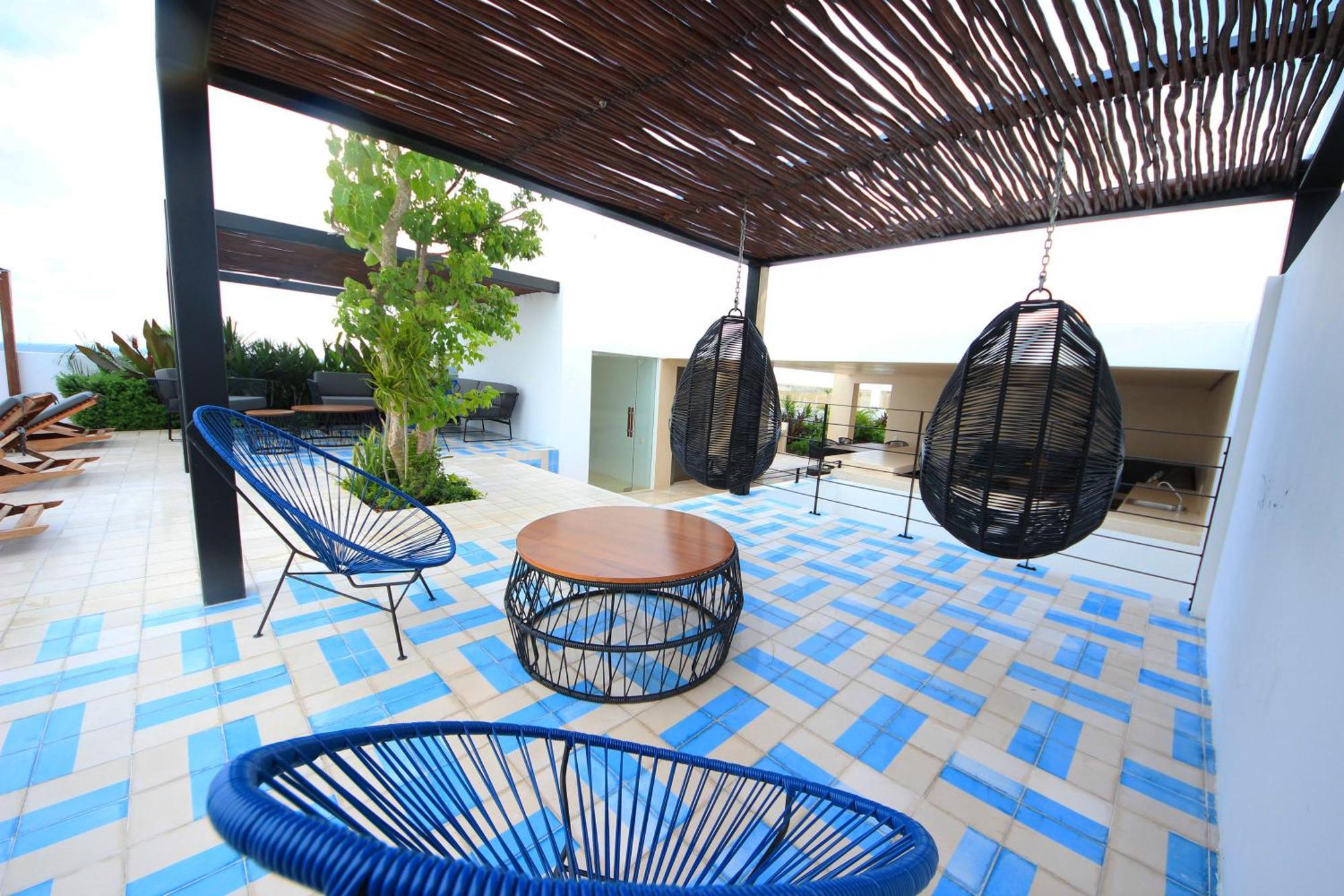 Near The Beach, Rooftop, Pool, Sea View. Apartamento Playa del Carmen