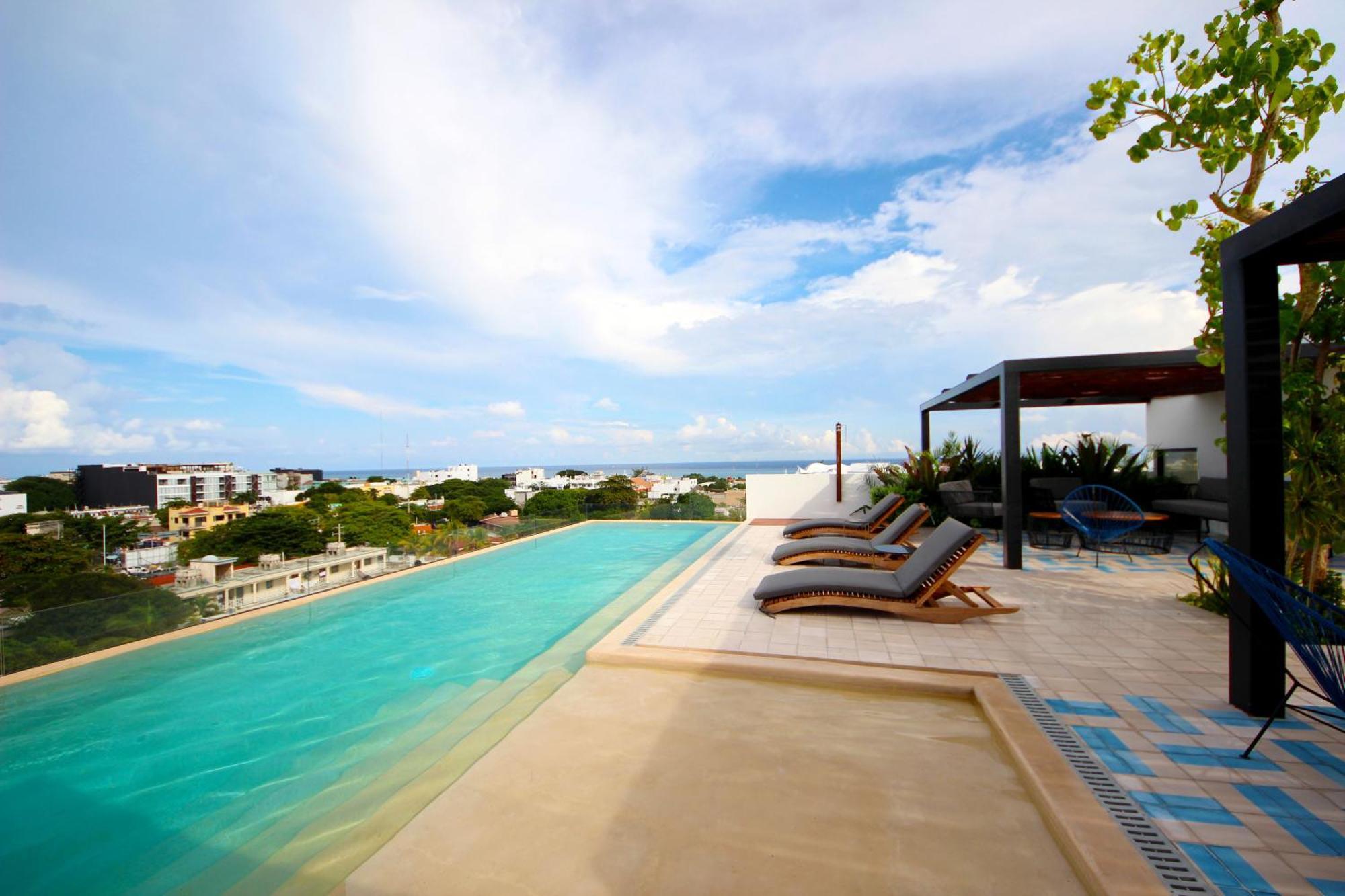 Near The Beach, Rooftop, Pool, Sea View. *